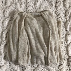 Abercrombie // Cream Flowy Cardigan